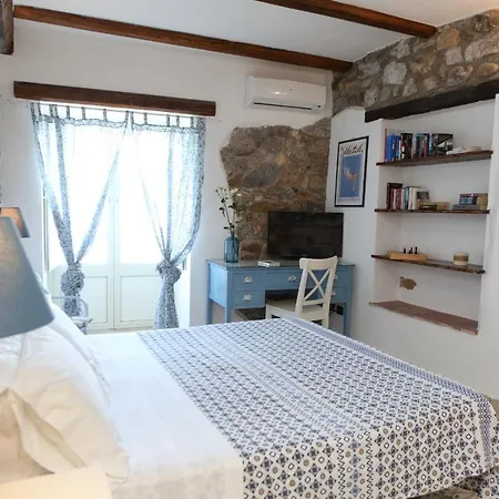 Coastal Seaview & Balcony Street View צ'פאלו